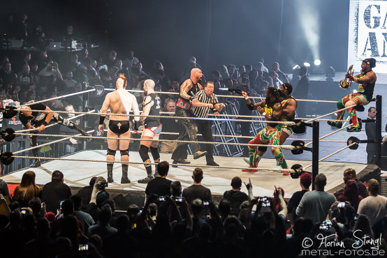 WWE Live Road to WrestleMania 2017