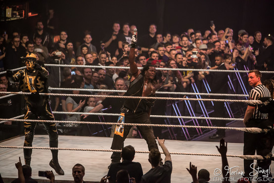 WWE Live Road to WrestleMania 2017