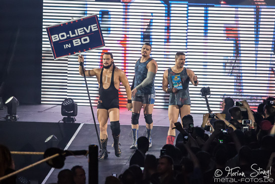 WWE Live Road to WrestleMania 2017