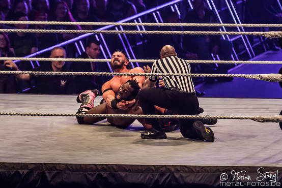WWE Live Road to WrestleMania 2017