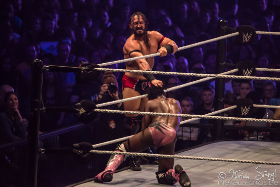WWE Live Road to WrestleMania 2017