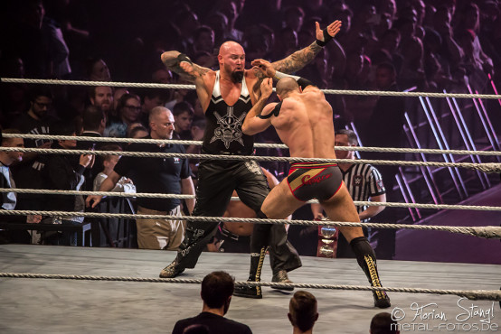 WWE Live Road to WrestleMania 2017
