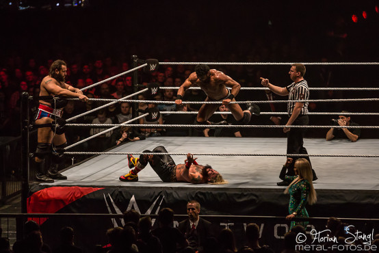WWE Live Road to WrestleMania 2017