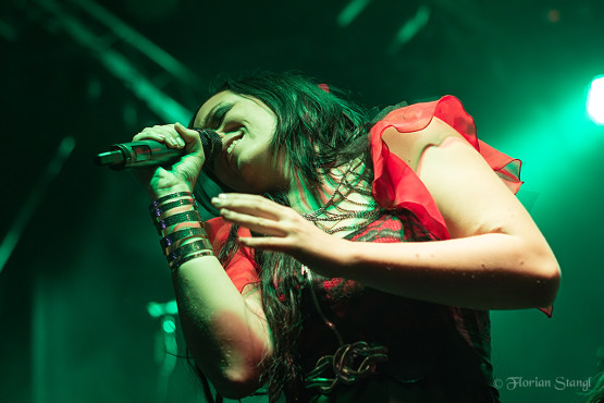 xandria-17-11-2012-geiselwind-musichall-12