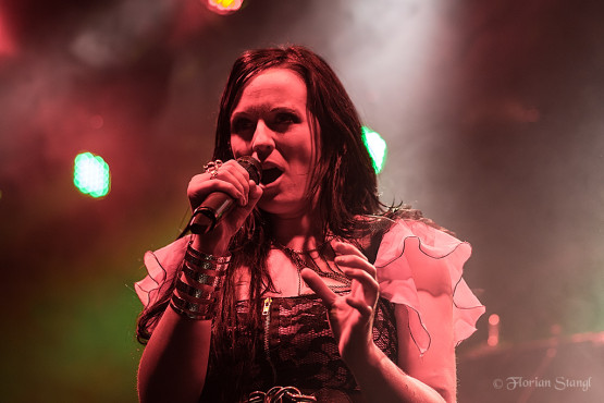 xandria-17-11-2012-geiselwind-musichall-9